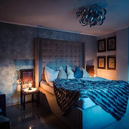 Luxury No. 91 Lejlighed